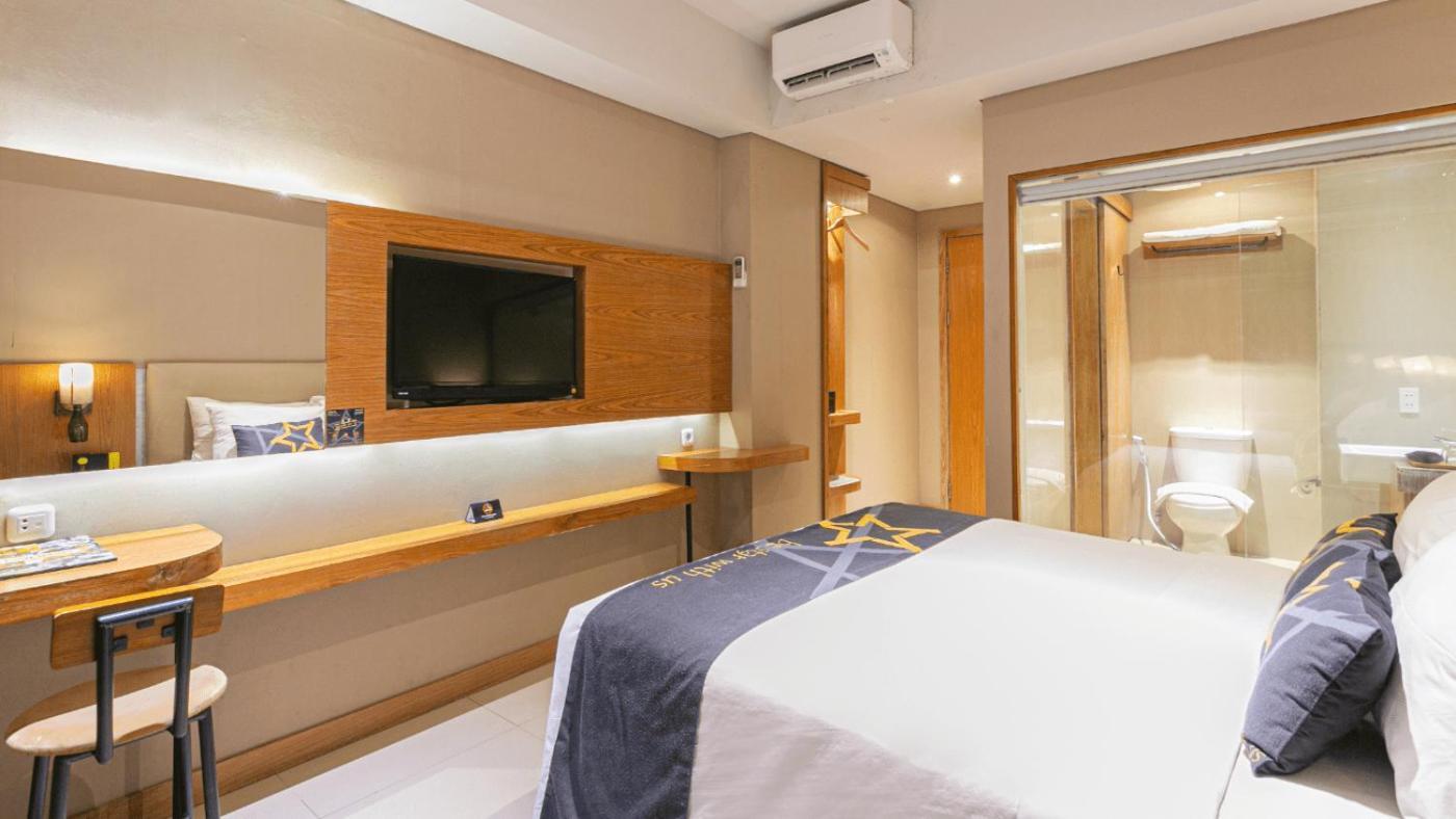 Yellow Star Gejayan Hotel Kejayan Екстер'єр фото